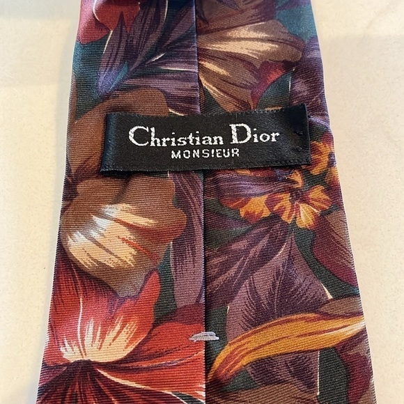 Christian Dior Floral Italian Silk Necktie - Picture 2 of 5